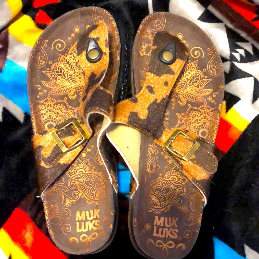 Leopard sandals